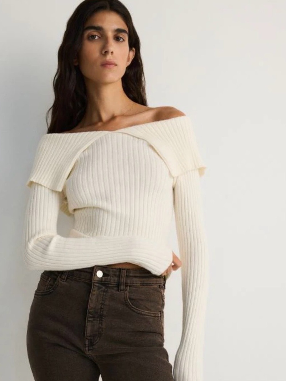 Reserved Cream Ribbed Off-Shoulder Sweater